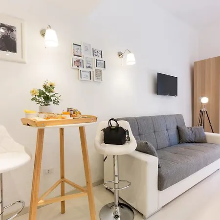 Loft By The Ghetto Rom