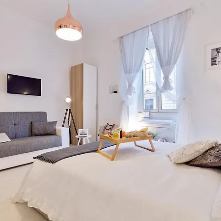 Ferienhaus Loft By The Ghetto Rom